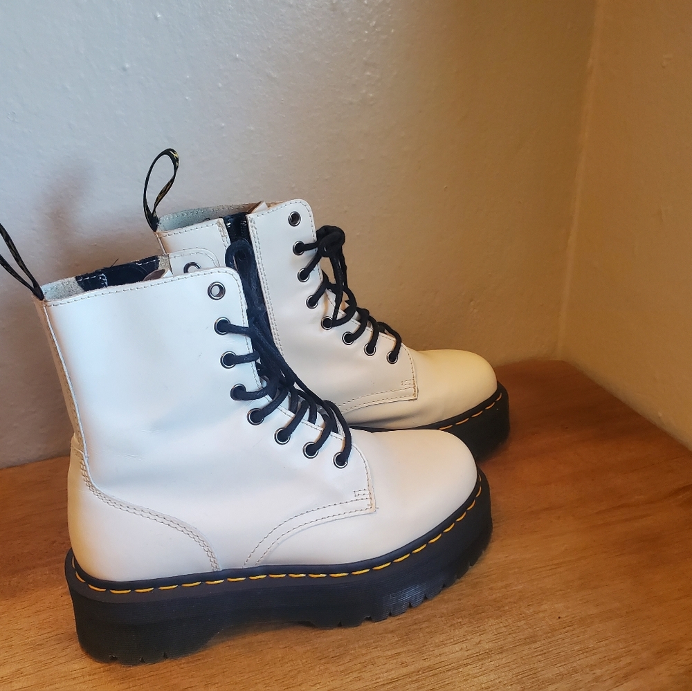 Dr Martens Jadon Platform White Polished Smooth Leather Mens 7 Womens 8 - Picture 3 of 11